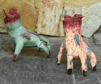 Halloween Decorations Haunted House Bar Scene Layout Props Electric Crawler Walking Hand Grabbing Trick Toys (Color: Green)